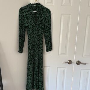Zara Black and Green Long Sleeve Dress
